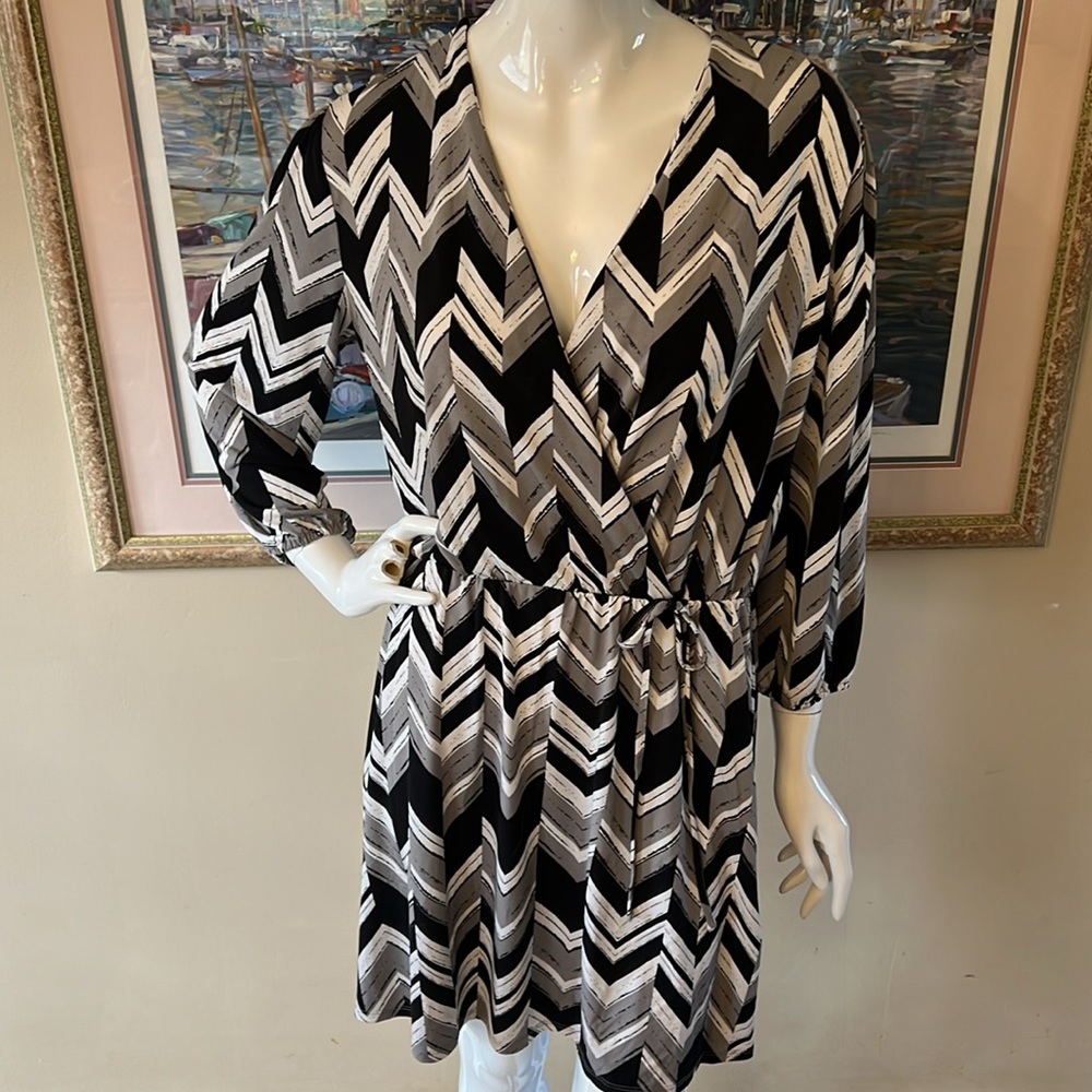 SURPLUS WRAP DRESS